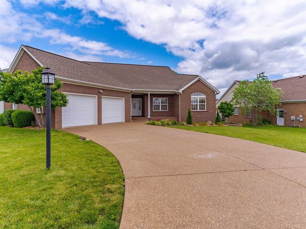 4448 Scarlet Hill, Evansville, IN 47725