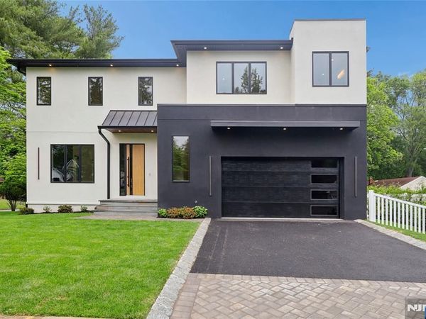 1 Bancroft Place, CRESSKILL, NJ 07626
