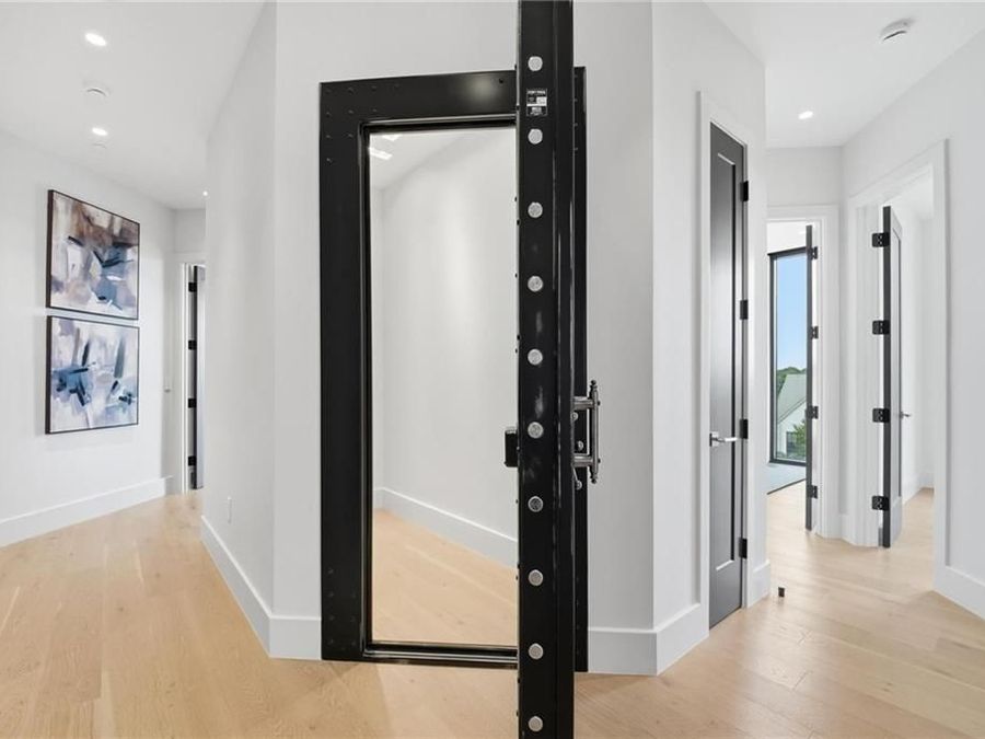 Property Image 47