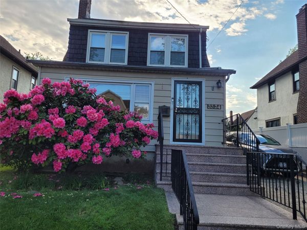 33-34 172 Street , Flushing, NY 11358