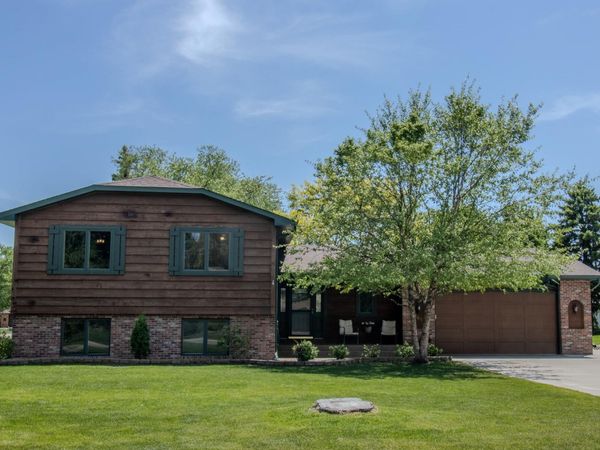 168 108th Avenue NW, Coon Rapids, MN 55448