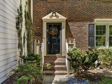 2424 Mapleton Lane, Raleigh, NC 27613