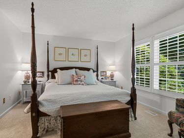 2424 Mapleton Lane, Raleigh, NC 27613