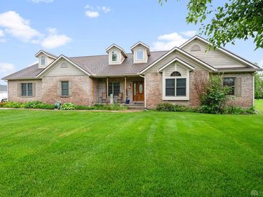 1316 Graceland Drive, Fairborn, OH 45324