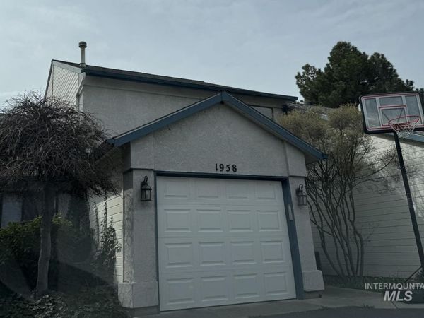 1958 S Division Ave, Boise, ID 83706