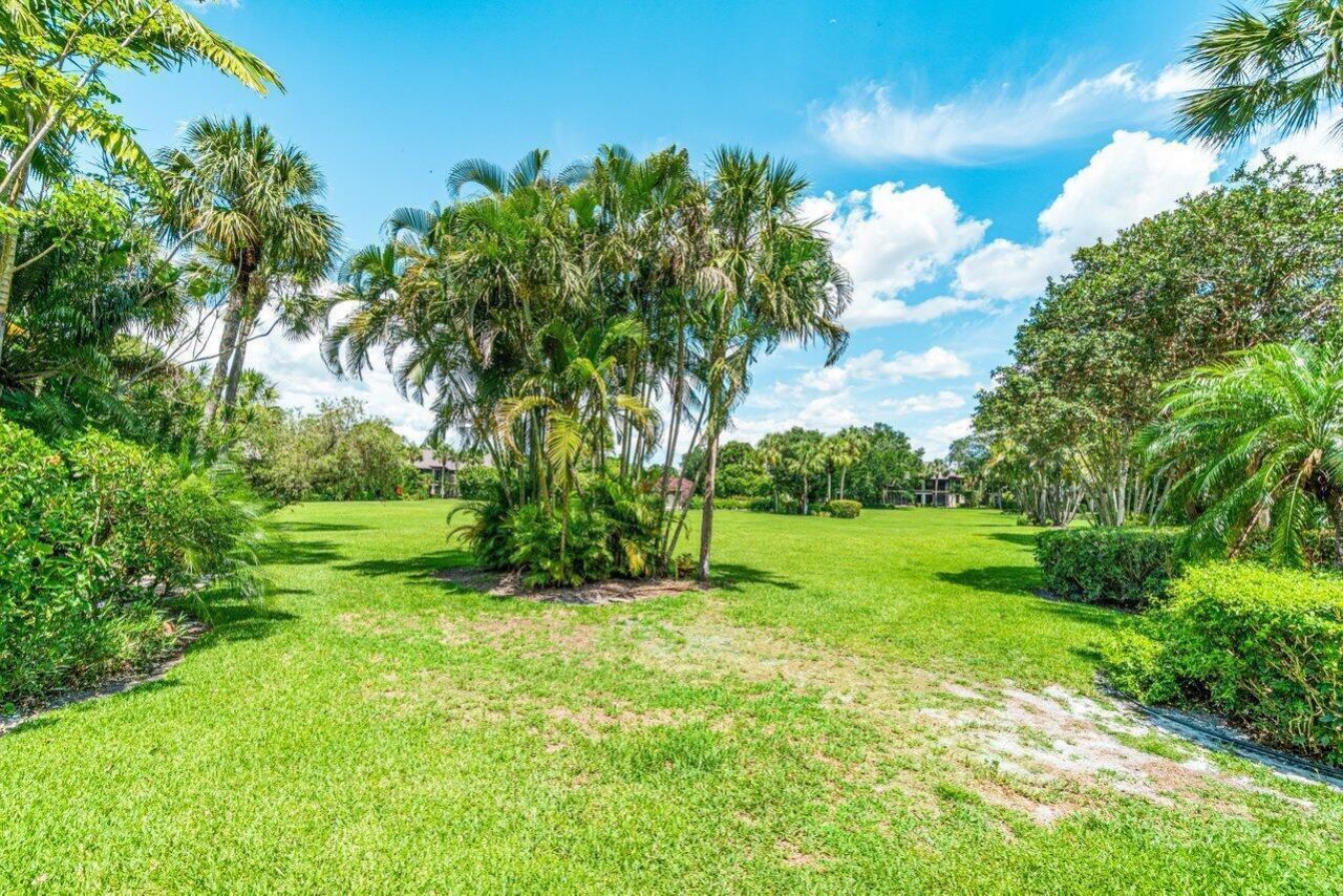 13334 Polo Club Road, Unit 206, Wellington, FL 33414 Photo