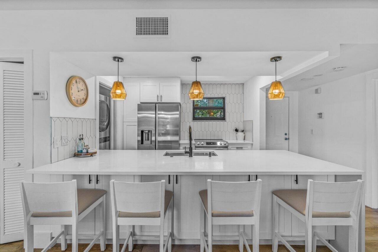 13334 Polo Club Road, Unit 206, Wellington, FL 33414 Photo