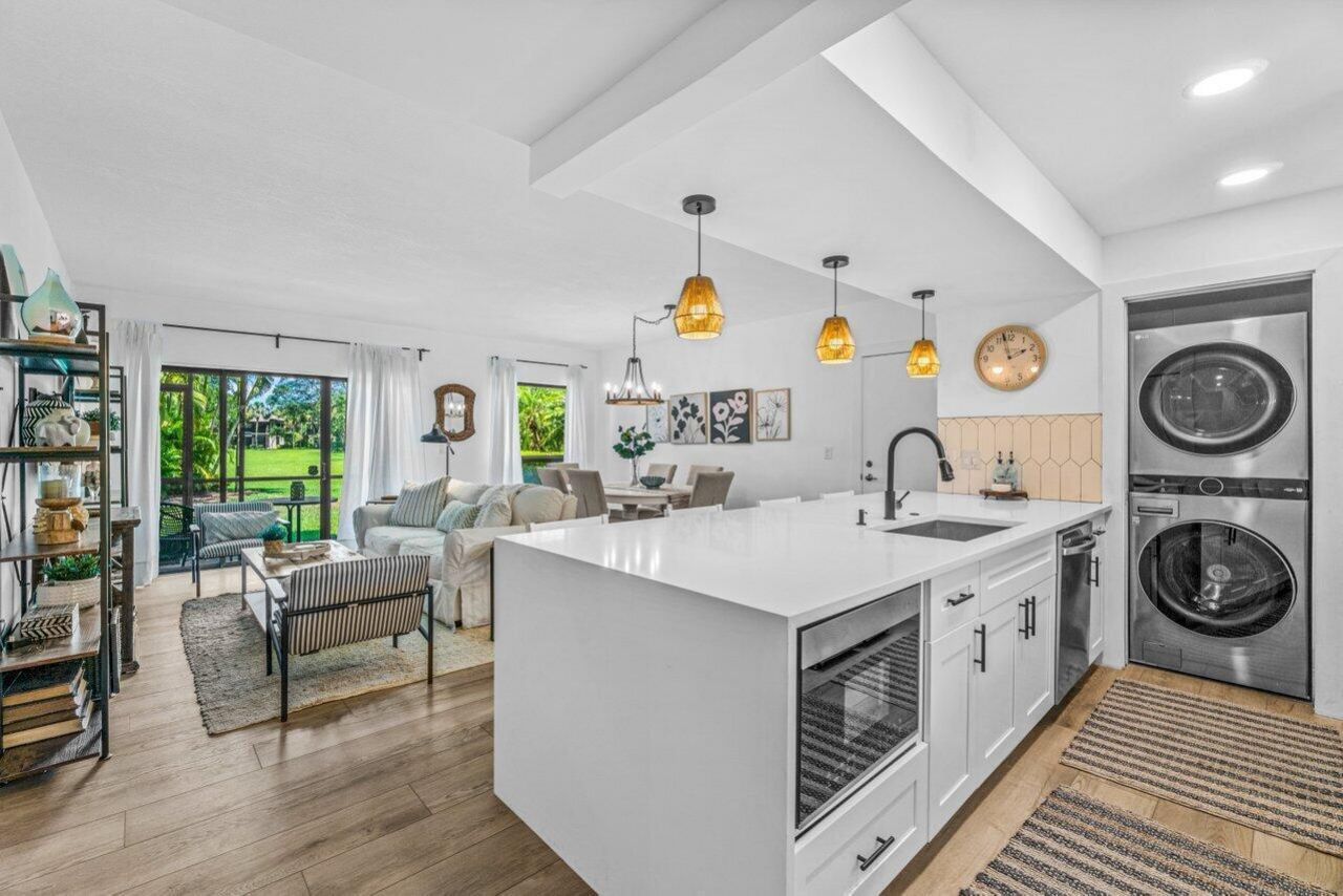 13334 Polo Club Road, Unit 206, Wellington, FL 33414 Photo