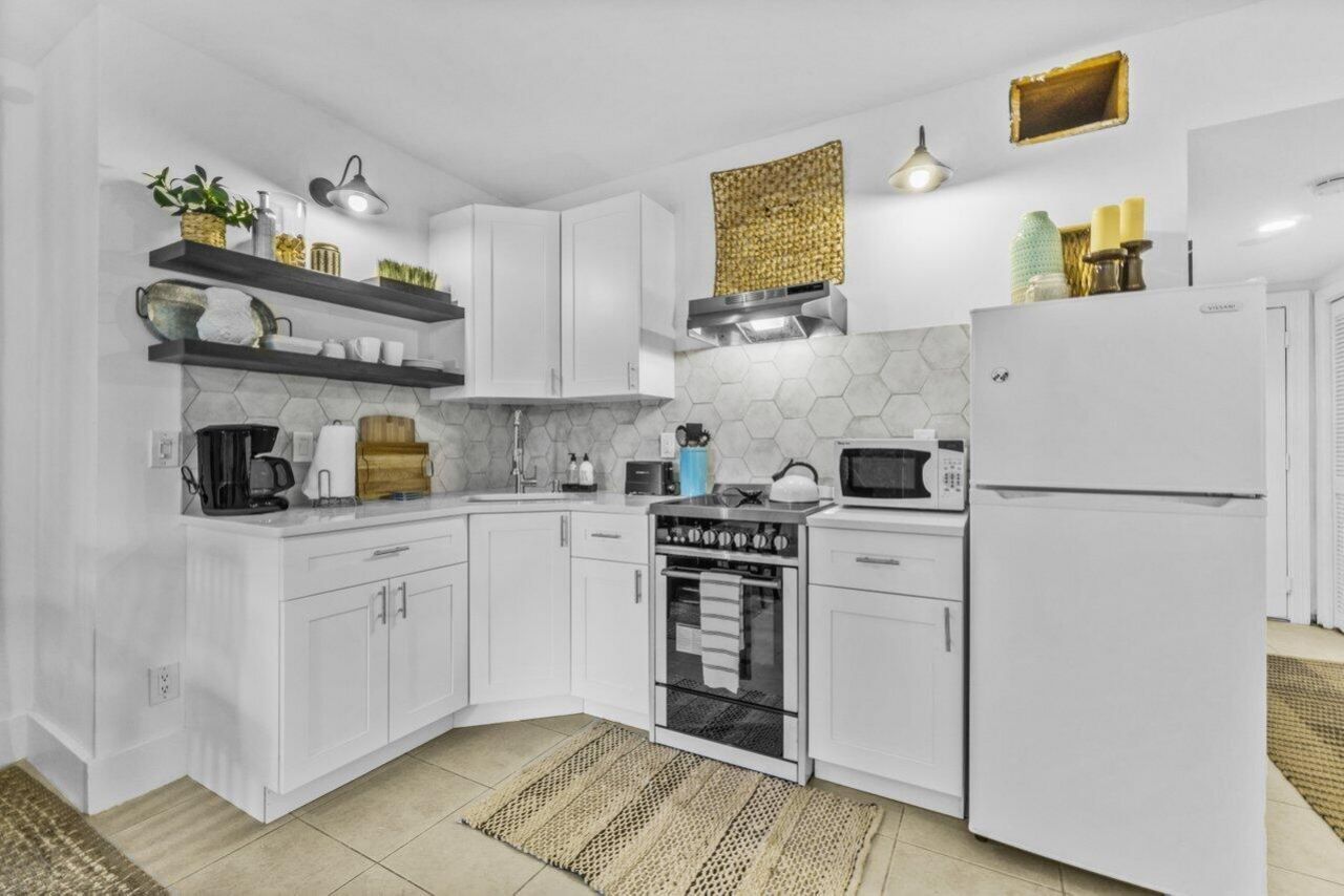 13334 Polo Club Road, Unit 206, Wellington, FL 33414 Photo