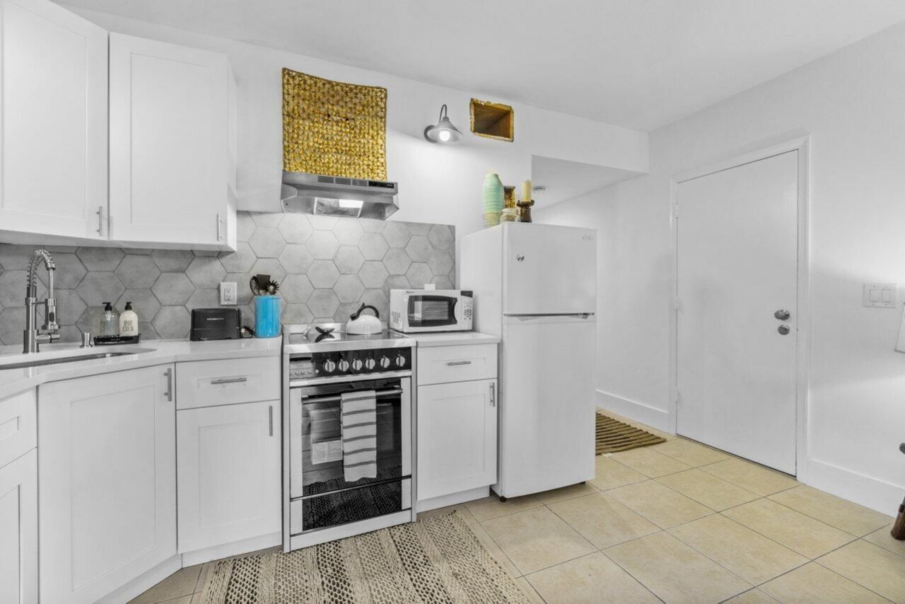 13334 Polo Club Road, Unit 206, Wellington, FL 33414 Photo
