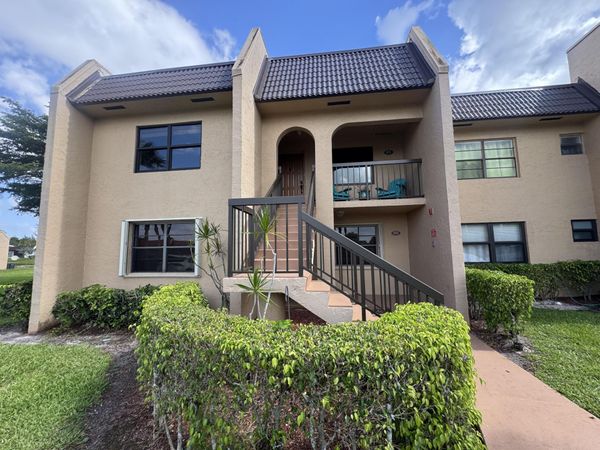 130 Lake Nancy Drive, Unit 101, West Palm Beach, FL 33411