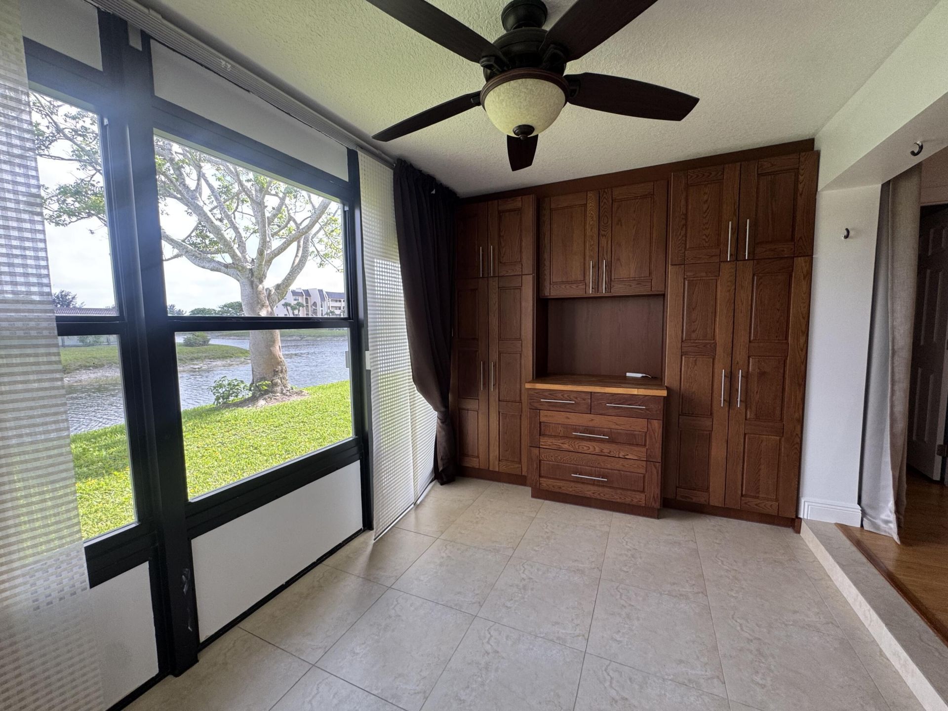 130 Lake Nancy Drive, Unit 101, West Palm Beach, FL 33411 Photo