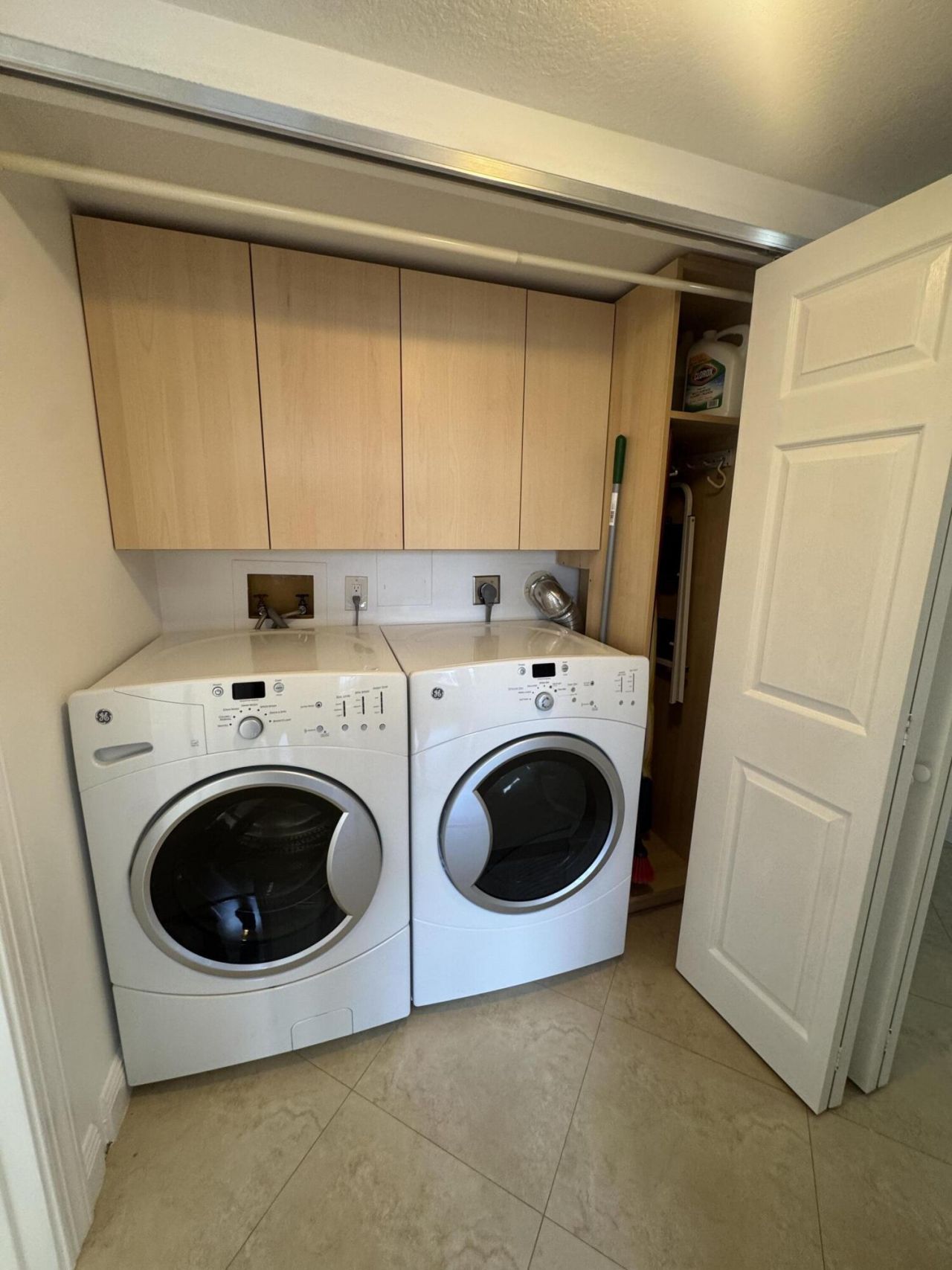 130 Lake Nancy Drive, Unit 101, West Palm Beach, FL 33411 Photo