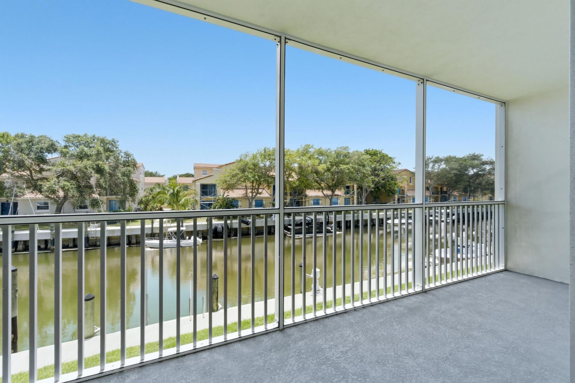 120 Lehane Terrace, Unit 202, North Palm Beach, FL 33408 Photo