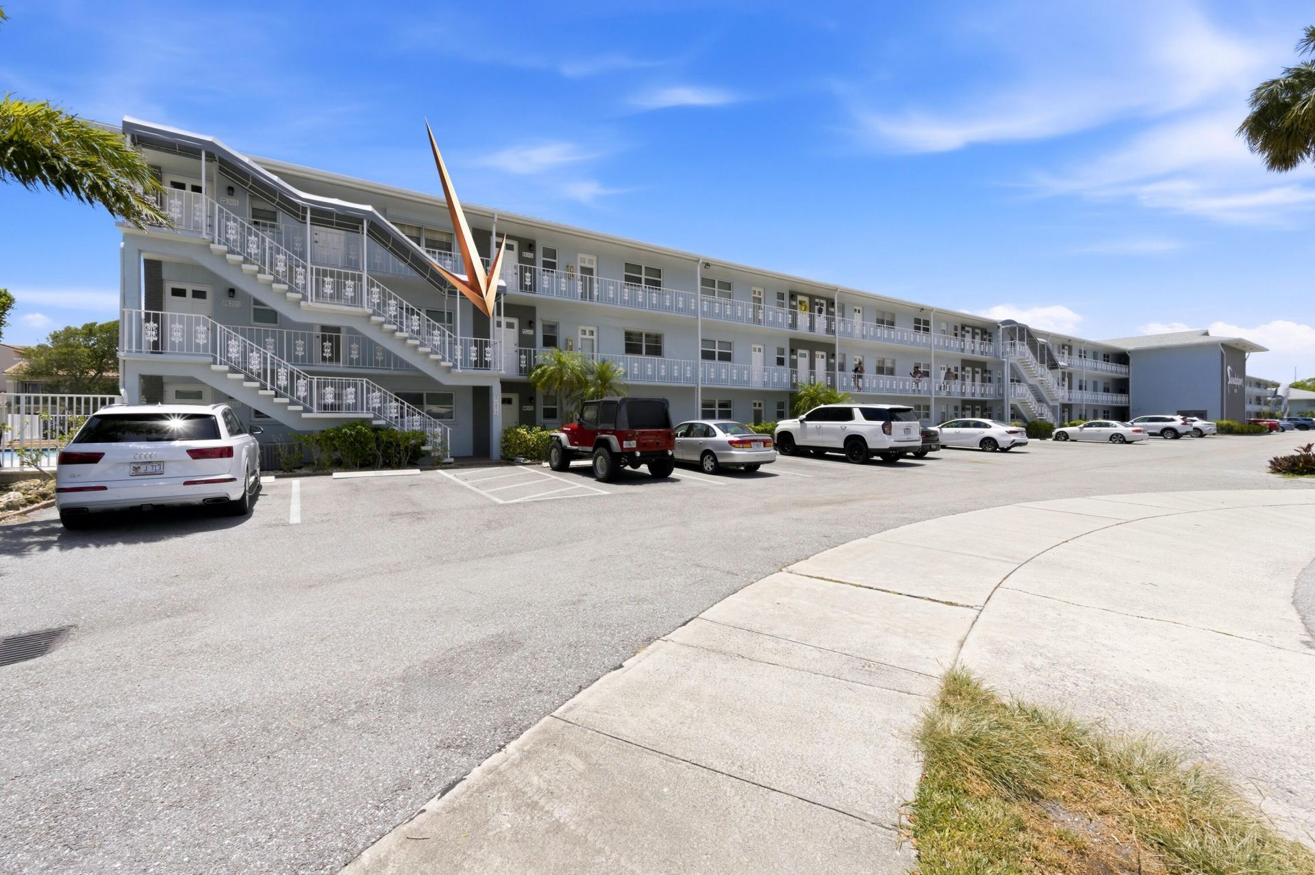 120 Lehane Terrace, Unit 202, North Palm Beach, FL 33408 Photo