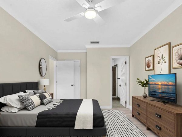 3421 NE 15th Avenue, Unit 8, Oakland Park, FL 33334