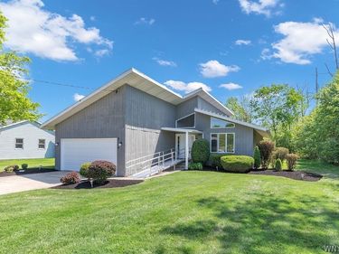 2179 Stony Point Road , Grand Island, NY 14072