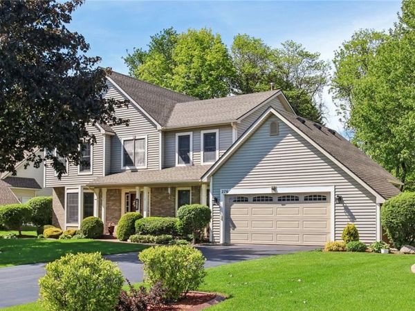 276 Rumford Road , Rochester, NY 14626
