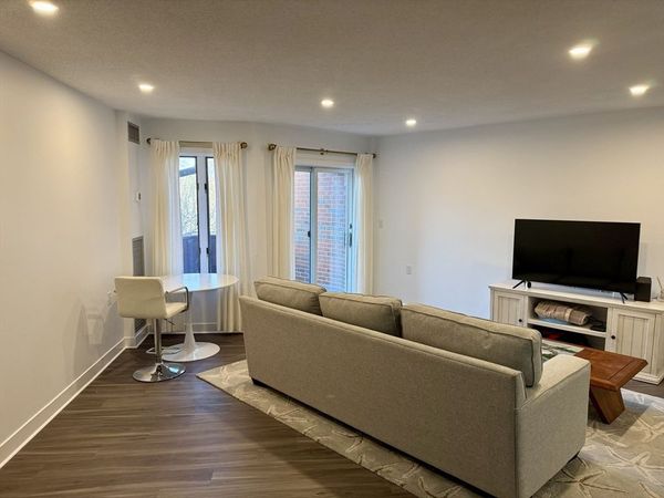 100 Rosemary Way, Unit 322, Needham, MA 02494