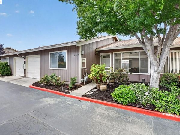 20224 San Miguel Ave, Castro Valley, CA 94546