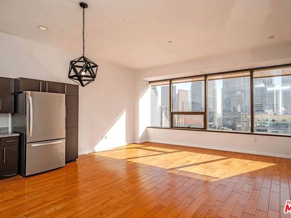 1100 Wilshire Boulevard, Unit 2108, Los Angeles, CA 90017