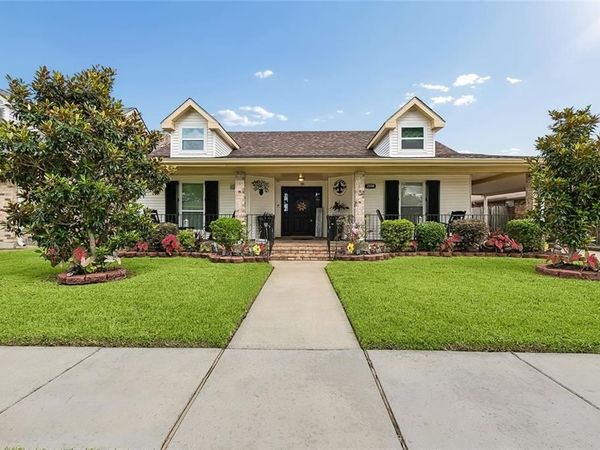 2804 MOSS Lane , Violet, LA 70092