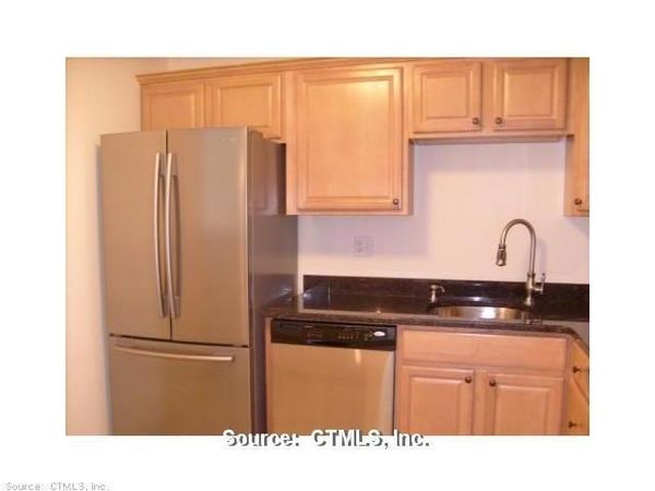 2324 Cromwell Hills, Unit 2324, Cromwell, CT 06416