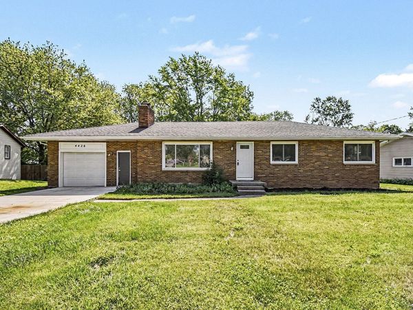 4428 Curwood Avenue SE, Kentwood, MI 49508