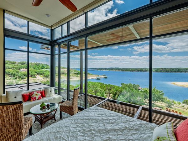 1101 Ivean Pearson RD, Unit D202, Lago Vista, TX 78645