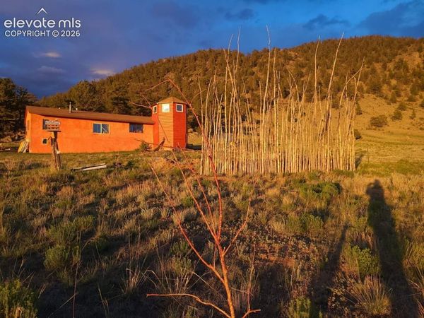 2030 Puma Hills Road, Lake George, CO 80827