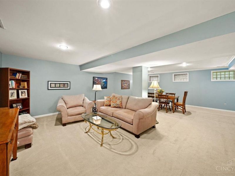 2630 Cyclorama Drive, Cincinnati, OH 45211 Photo 25