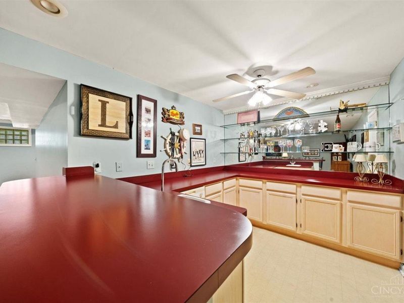 2630 Cyclorama Drive, Cincinnati, OH 45211 Photo 26