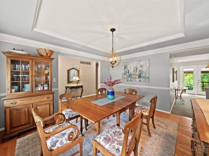 2630 Cyclorama Drive, Cincinnati, OH 45211 Photo 5