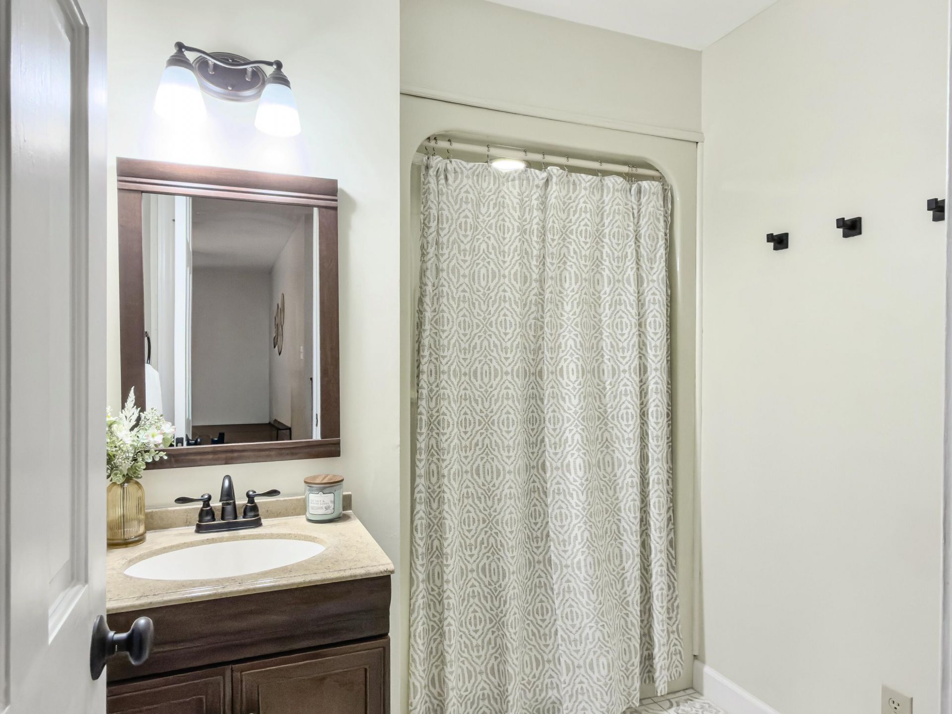 1105 Quenby Lane Photo 29