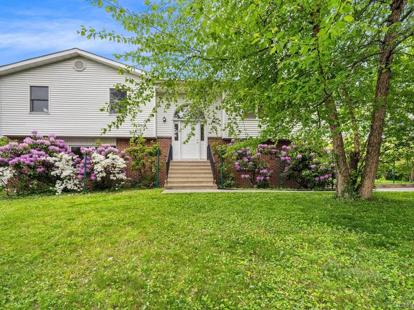 110 Franklin Avenue , Valhalla, NY 10595