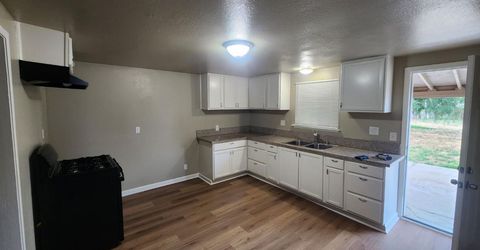 301 Braden Ave, Other, CA 93230 Photo