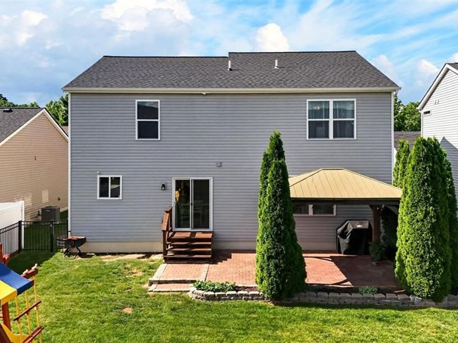 Property Image 11