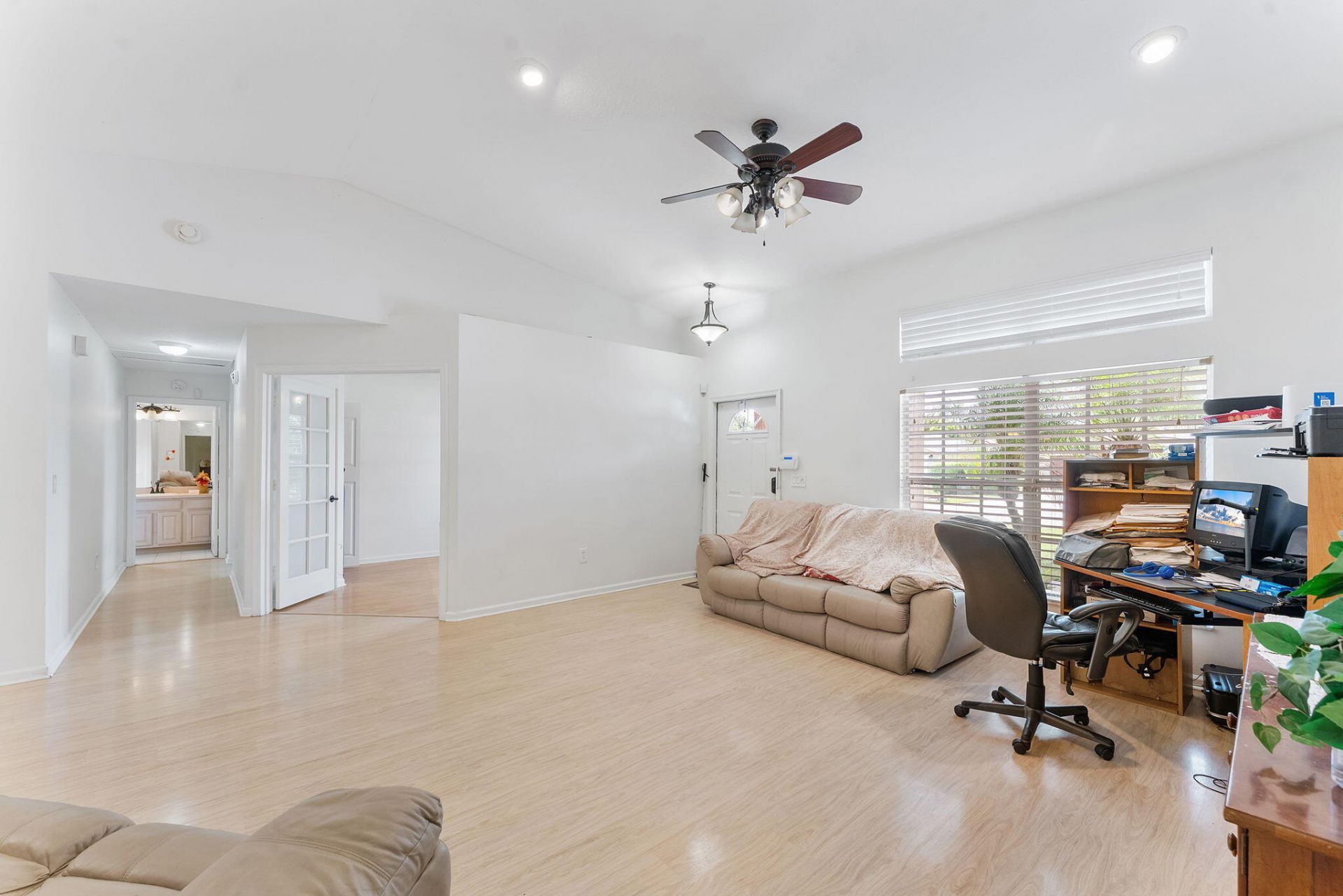 112 Laurel Way, Royal Palm Beach, FL 33411 Photo