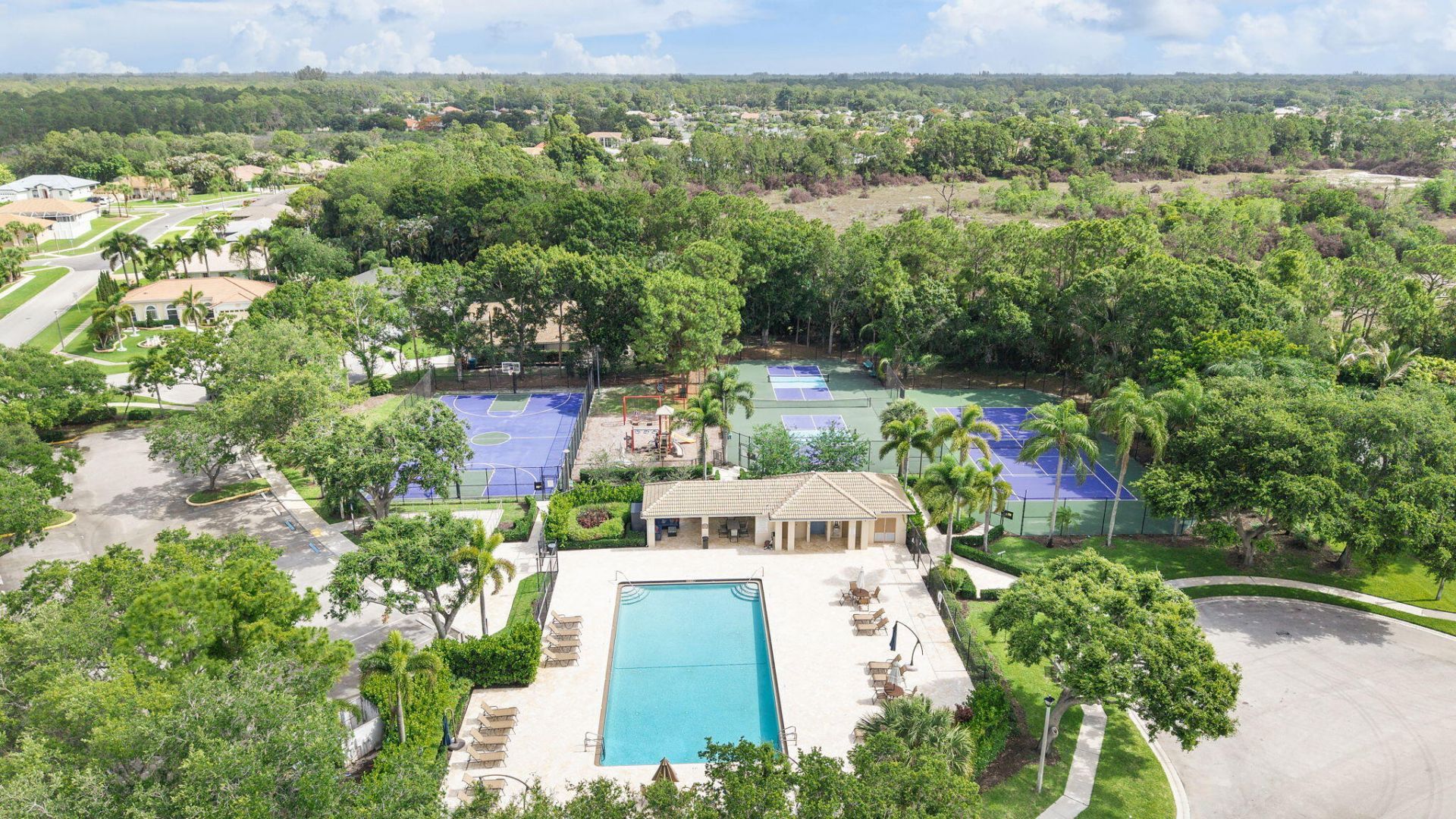112 Laurel Way, Royal Palm Beach, FL 33411 Photo