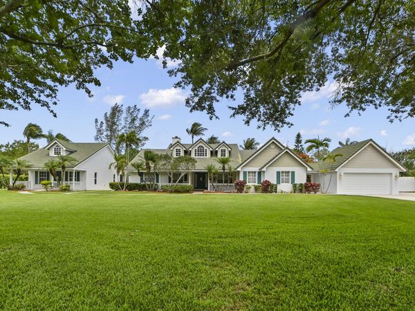 5637 Lago Del Sol Drive, Wellington, FL 33449