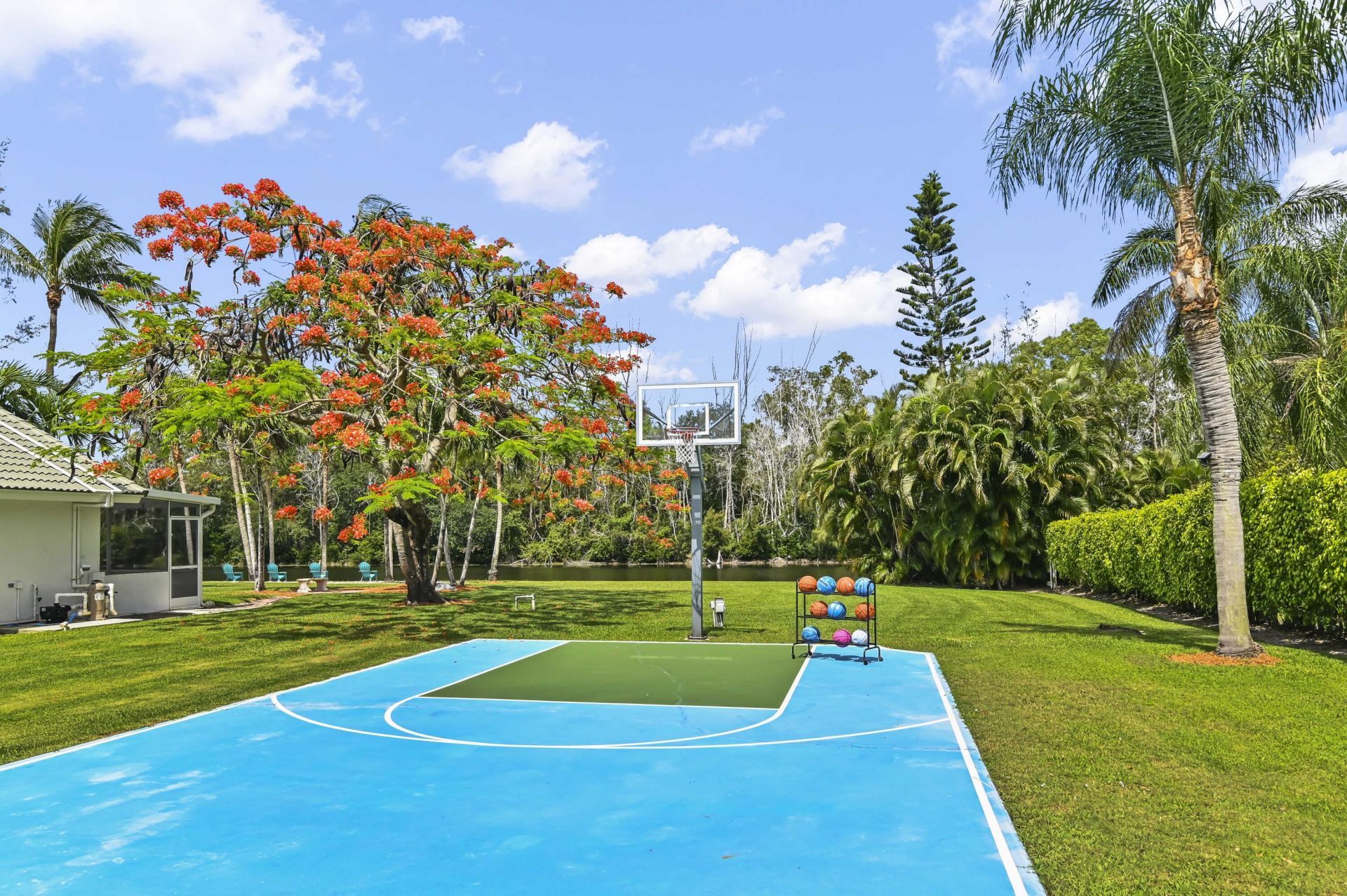 5637 Lago Del Sol Drive, Lake Worth, FL 33449 Photo