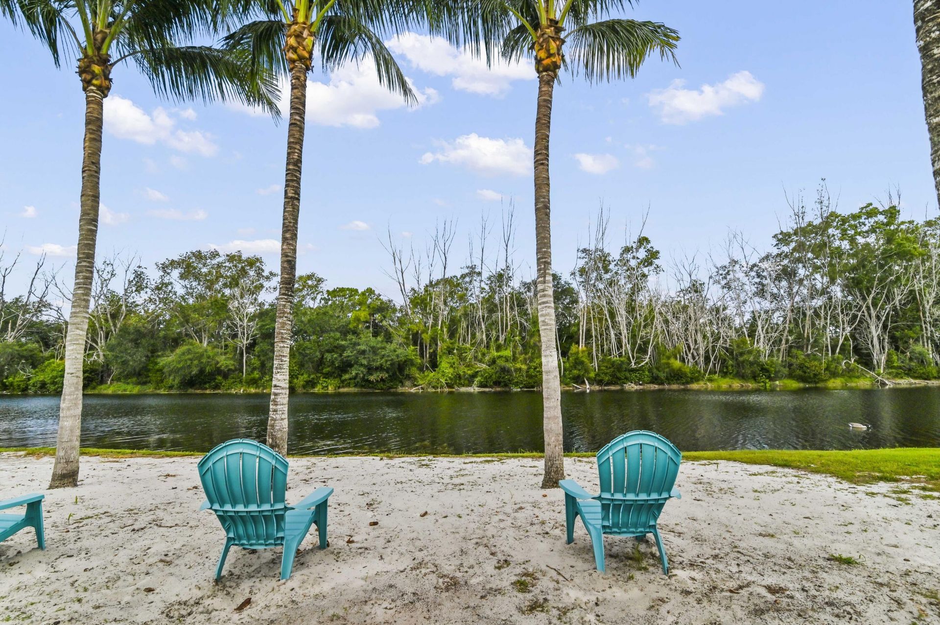5637 Lago Del Sol Drive, Lake Worth, FL 33449 Photo