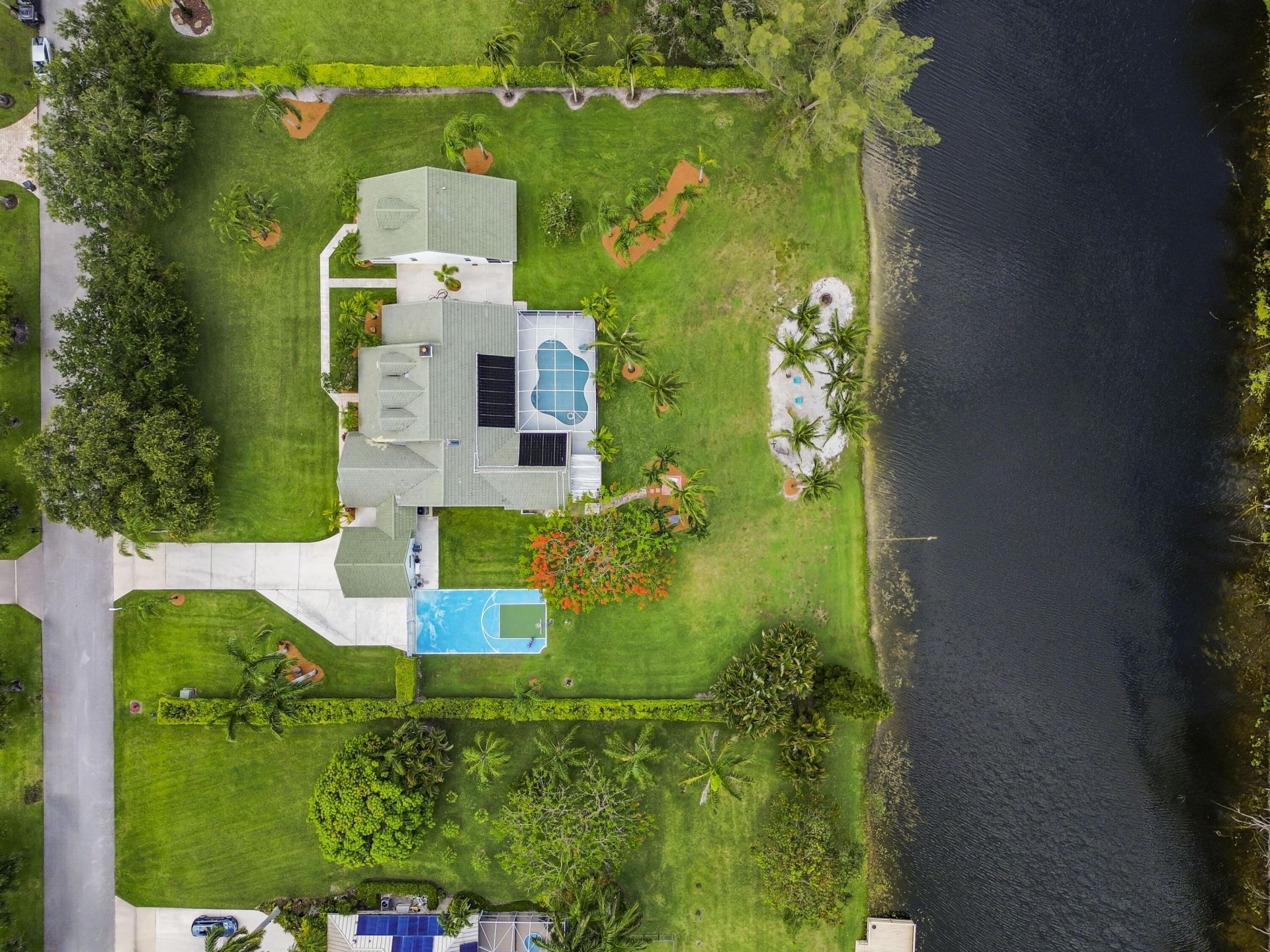 5637 Lago Del Sol Drive, Lake Worth, FL 33449 Photo