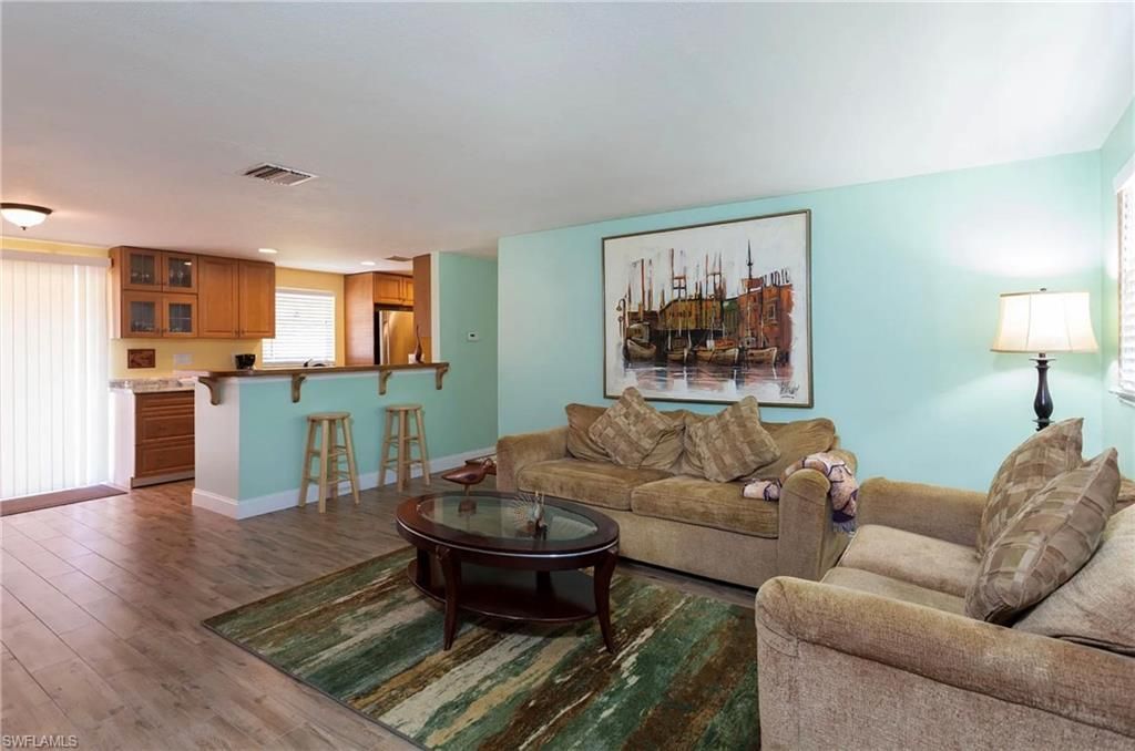 11093 Kelly Rd, Fort Myers, FL 33908 Photo