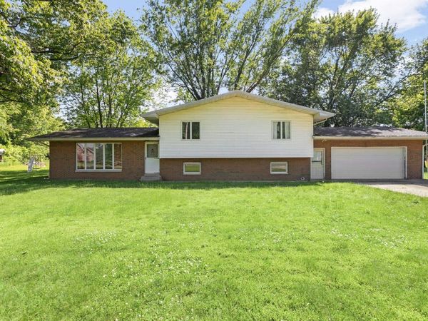 30508 County Road 22, Elkhart, IN 46517