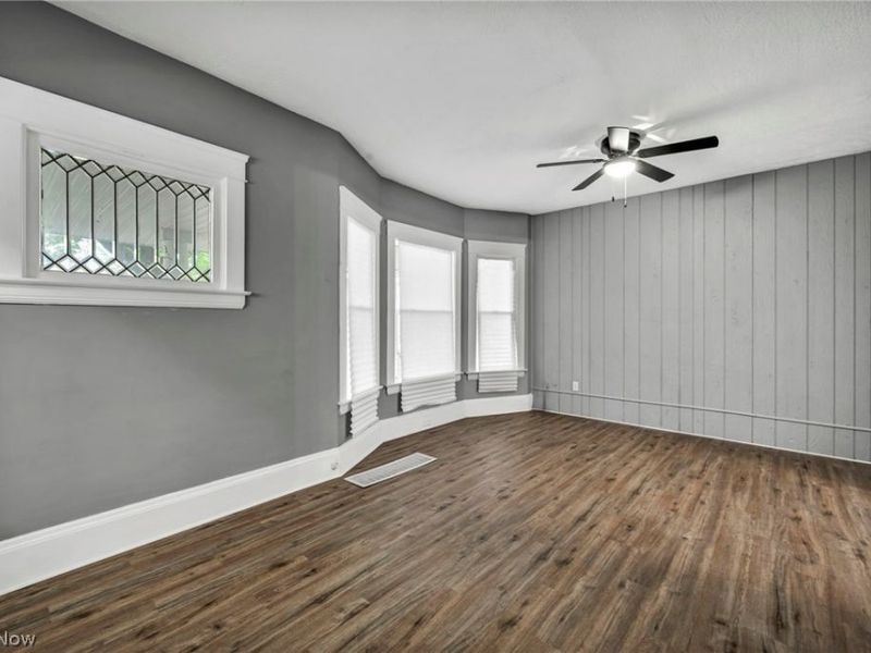 3250 W 99th Street, Cleveland, OH 44102 Photo 12