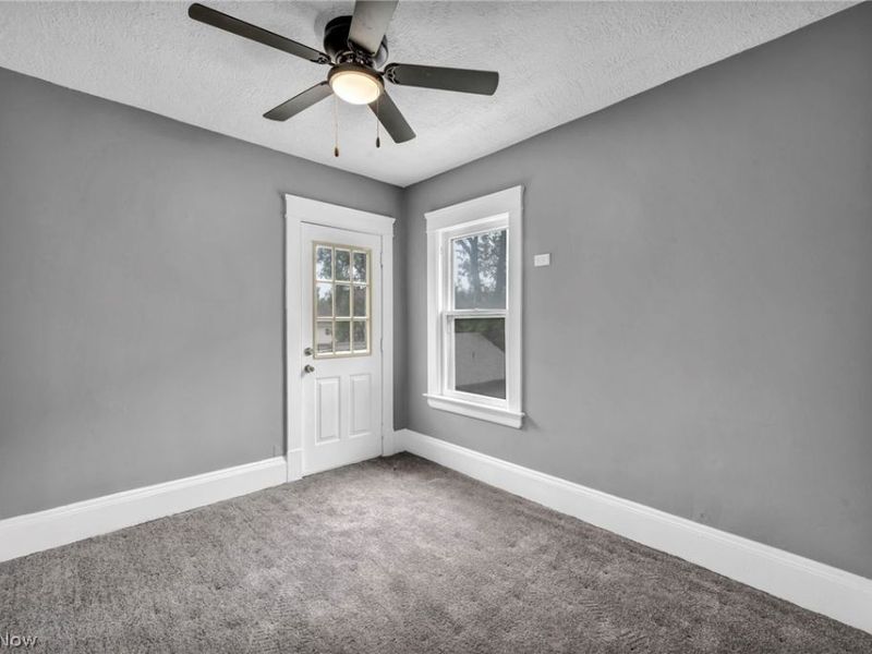 3250 W 99th Street, Cleveland, OH 44102 Photo 27