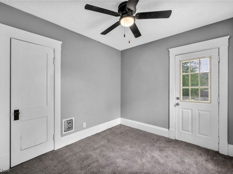 3250 W 99th Street, Cleveland, OH 44102 Photo 30