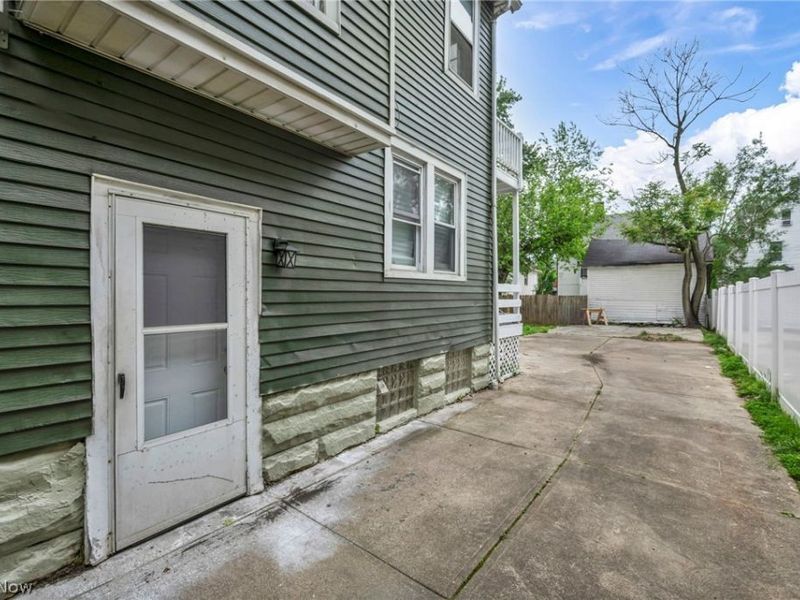 3250 W 99th Street, Cleveland, OH 44102 Photo 41