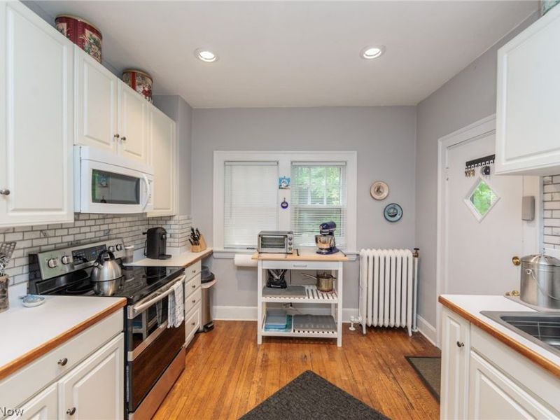 2168 Cottage Grove Drive, Cleveland Heights, OH 44118 Photo 11